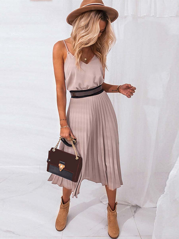 Cazcal Sexy V-Neck Pleated Dress